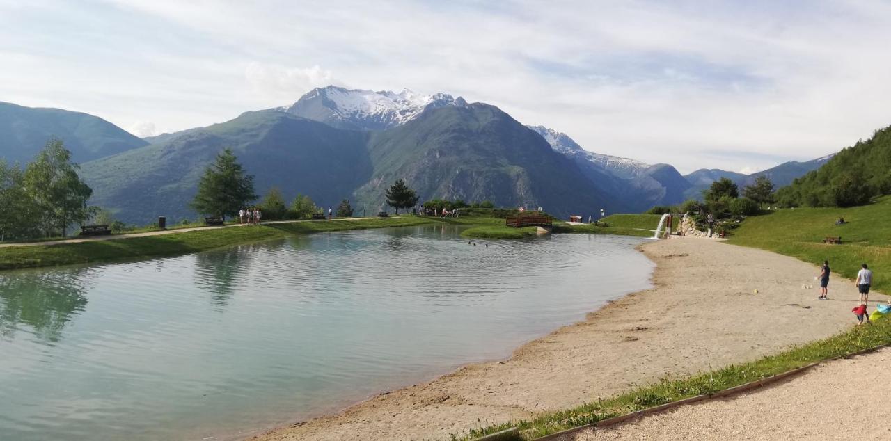 Studio 2 Alpes, Proche Lac Buissonniere, Menage Inclus, Balcon, Parking Les Deux Alpes Eksteriør billede
